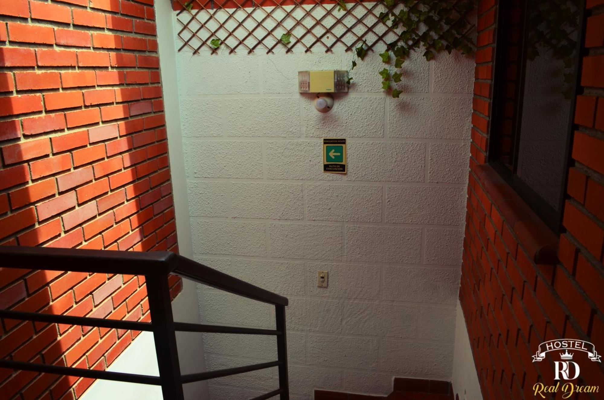Real Dream Hostel サン・ヒル エクステリア 写真